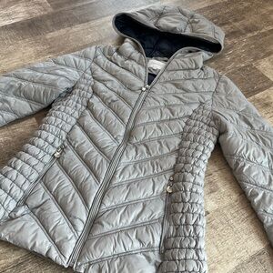 Flattering Fit Lightweight Puffer Jacket
